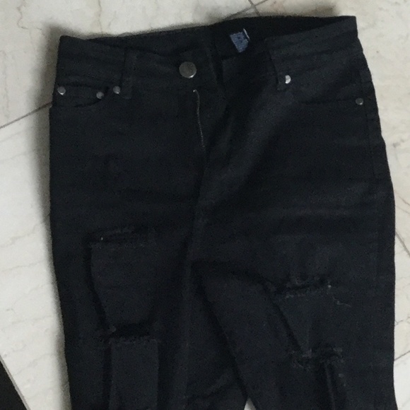 American eagle ripped style jeans - Picture 2 of 2